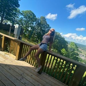 Meet your Posher, Lillian